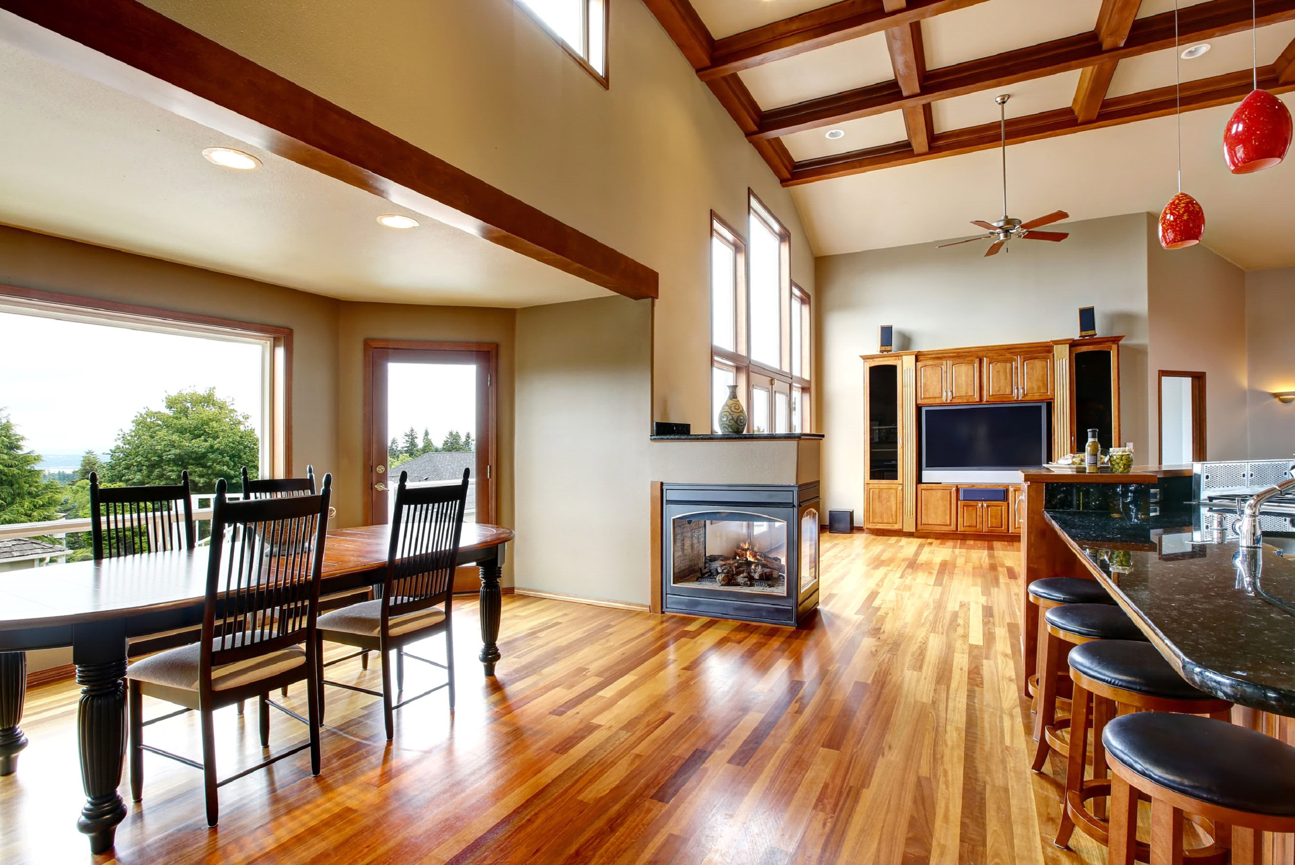 4 Ways Open Floor Plans Make Custom-Built Homes More Energy-Efficient